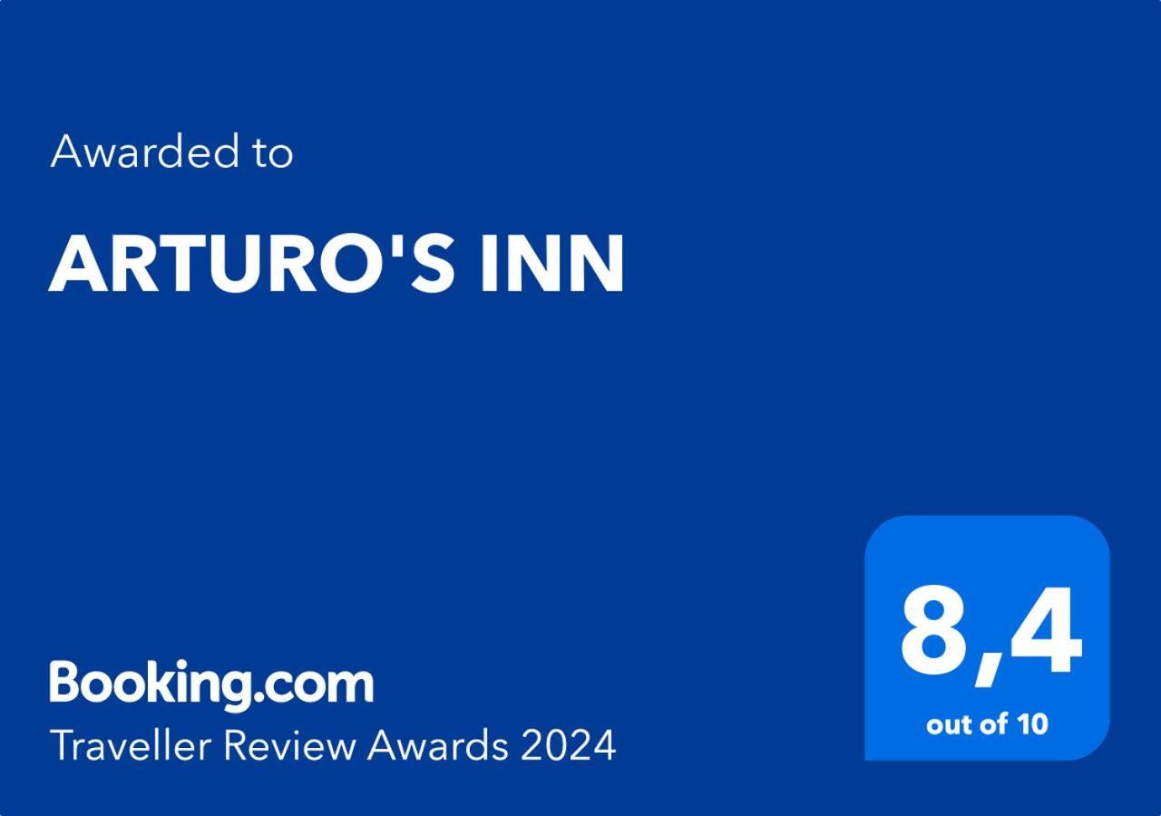 Arturo's Place